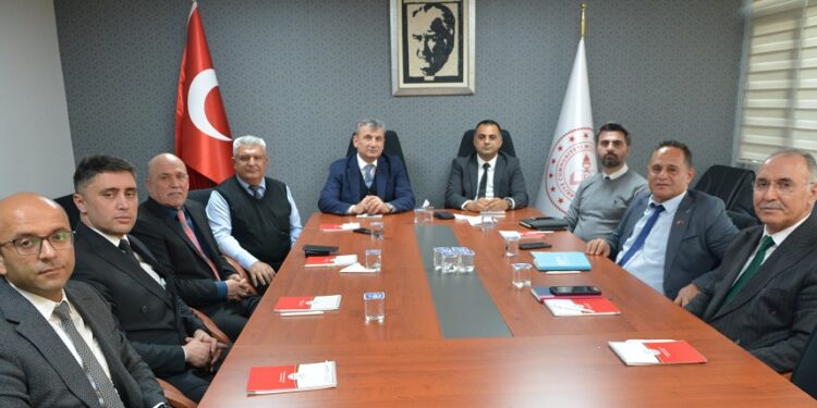 Sürüş ehliyeti sınavları Ankara’da ele alındı