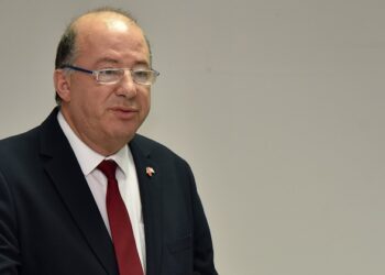 Sağlık Bakanı Dinçyürek, karın ağrısı şikayetiyle hastanede tedavi altına alındı