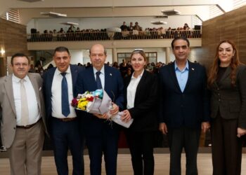 Cumhurbaşkanı Tatar, Polis Teşkilatının hademelere yönelik düzenlediği bilgilendirme toplantısına katıldı