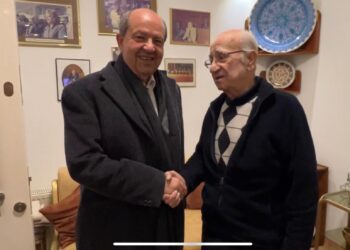 Tatar, eski bakanlardan Eşber Serakıncı’yı ziyaret etti