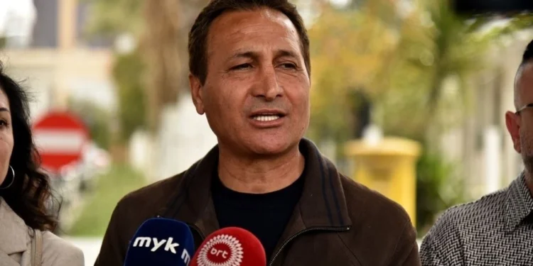 Orta Eğitim Öğretmenler Sendikası, Türkiye Cumhuriyeti Elçiliği önünde protesto yapacak!