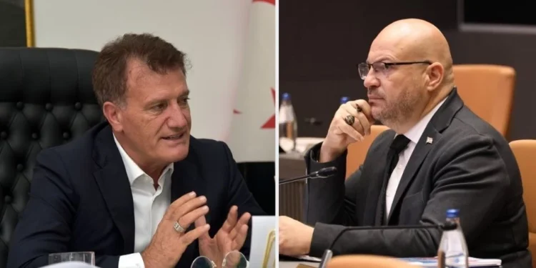Arıklı’dan, Küçük’e: Derdin hükümetten ayrılmamı sağlamaksa, benden boşalacak bakanlığı sana yedirmezler!