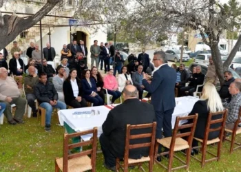 Erhürman, Karpaz’da halkla bir araya geldi: Yurttaşların sorunları dinlendi