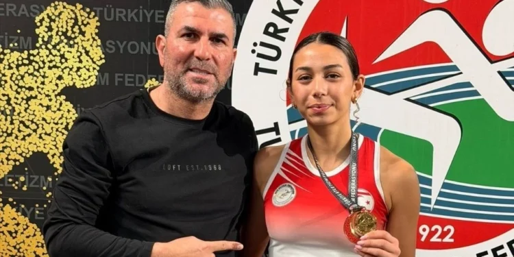 Avrupa Şampiyonası barajını geçen Ada Kafa’nın sıradaki hedefi Dünya Şampiyonası barajını geçmek