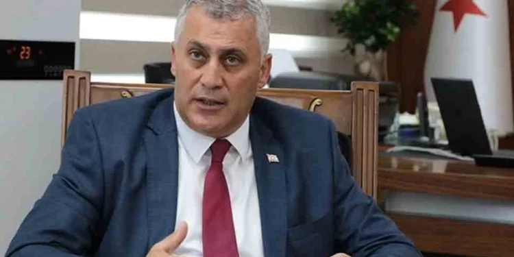 Ekonomi Bakanı Amcaoğlu: Benzine 2.5 TL’lik zam yapma öngörüsü önümüzde