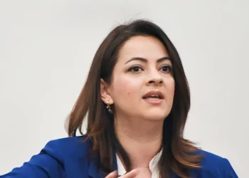 Mine Atlı’dan CTP’ye: Ülkeni, toplumunu satmak ayrı bir şey