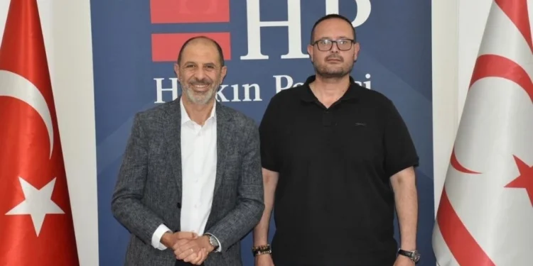 Hakan Şonya Halkın Partisi’ne katıldı: Liyakatli isimlerin destek belirtmesi bizi daha da umutlandırıyor