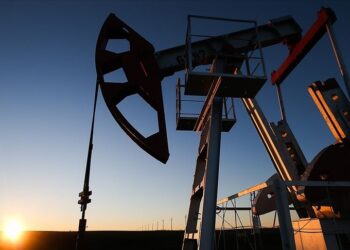 Brent petrolün varil fiyatı 82,75 dolar