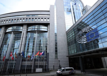 AP, AB-ABD ticaret anlaşmasını onayladı