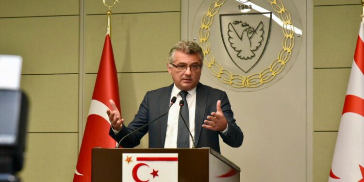 Cumhurbaşkanı Erhürman: “5+1’e gidilecekse belli sonuçlar çıkacağının güvence altına alınması gerekir.”