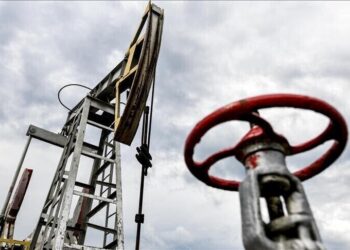 Brent petrolün varil fiyatı, ABD-İran mutabakatına ilişkin iyimserlikle 80 doların altına indi