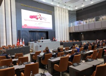 Meclis Genel Kurul’unda onaya sunuşlar yapıldı