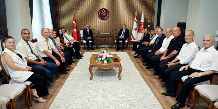 Öztürkler:Ne verilecek bir karış toprağımız var, ne de Anavatan Türkiye’nin garantörlüğünü tartışırız