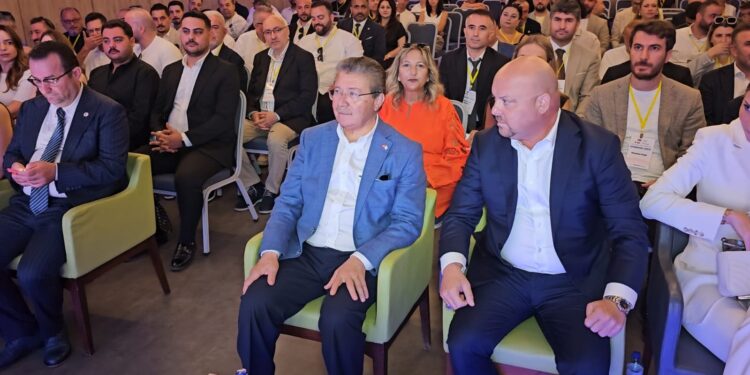 Gayrimenkul Zirvesi başladı