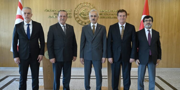 Ataoğlu ve Arıklı, Uraloğlu’nu ziyaret etti