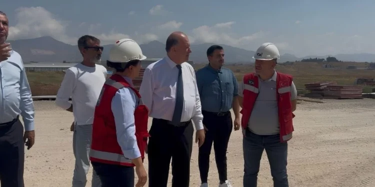 Hakan Dinçyürek: Yeni Lefkoşa ve Karpaz Hastanesi yapımı hızla devam ediyor