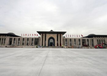 Ankara Havalimanı hizmete açıldı