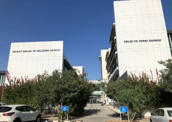 Devlet Emlak ve Malzeme Dairesi ile Karayolları Dairesi açık artırmayla araç satışı yapacak
