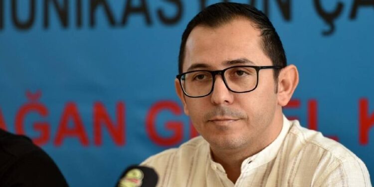 Üredi: Öğretmen eksikliğinin çözümü, bilimsel ve uzun vadeli planlamadan geçiyor