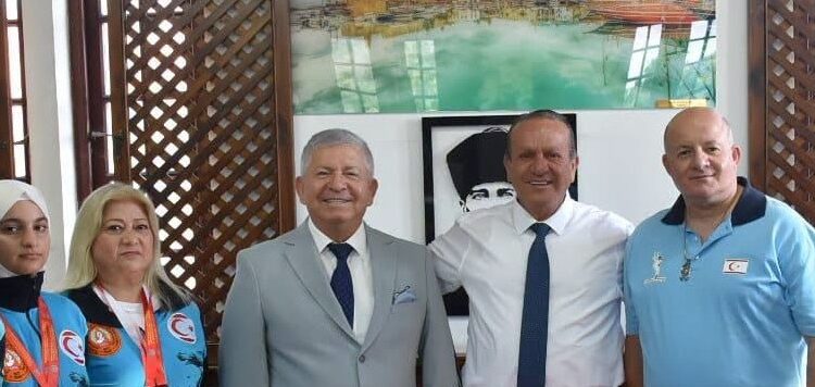 Ataoğlu, Dünya Budo Kupası’nda şampiyon olan KKTC Budo Milli Takımı sporcularını kabul etti