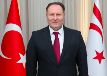Öztürkler’den Babalar Günü mesajı