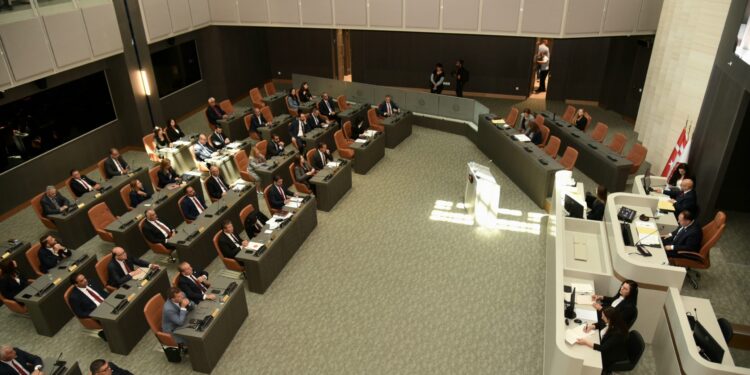 Meclis’te tarım, hayvancılık, çevre ve hükümetin icraatları tartışıldı