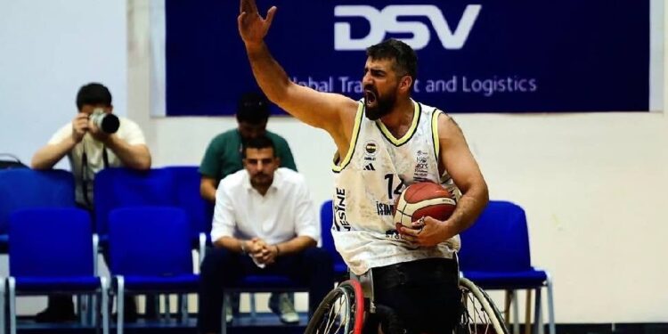 Fenerbahçeliler Derneği’nden özel sporcu sandalyesi katkısı