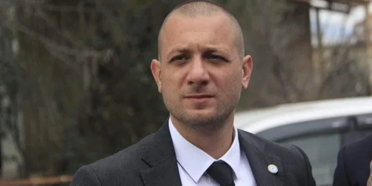 Yılmaz’dan Ahmet Savaşan’a yanıt: Devlet yatırımları parti propagandasına dönüştürülemez