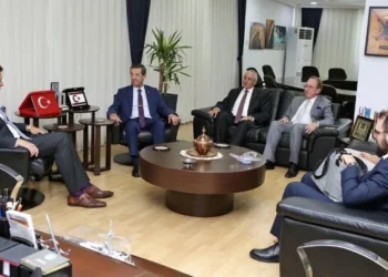 Ertuğruloğlu, Alman Milletvekili Krah’ı kabul etti: İki devletli çözüm vizyonu aktarıldı
