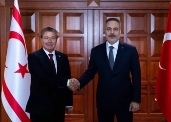Ünal Üstel, Hakan Fidan ile görüştü: Doğal gaz projesi ve Güney Kıbrıs’ın adımları ele alındı